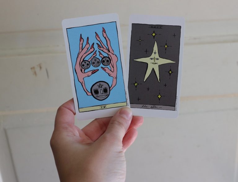 Nikki’s Weekly Tarot Reading: April 1-7, 2019