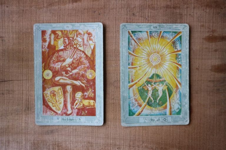 Nikki’s Weekly Tarot Reading: November 18-24, 2019